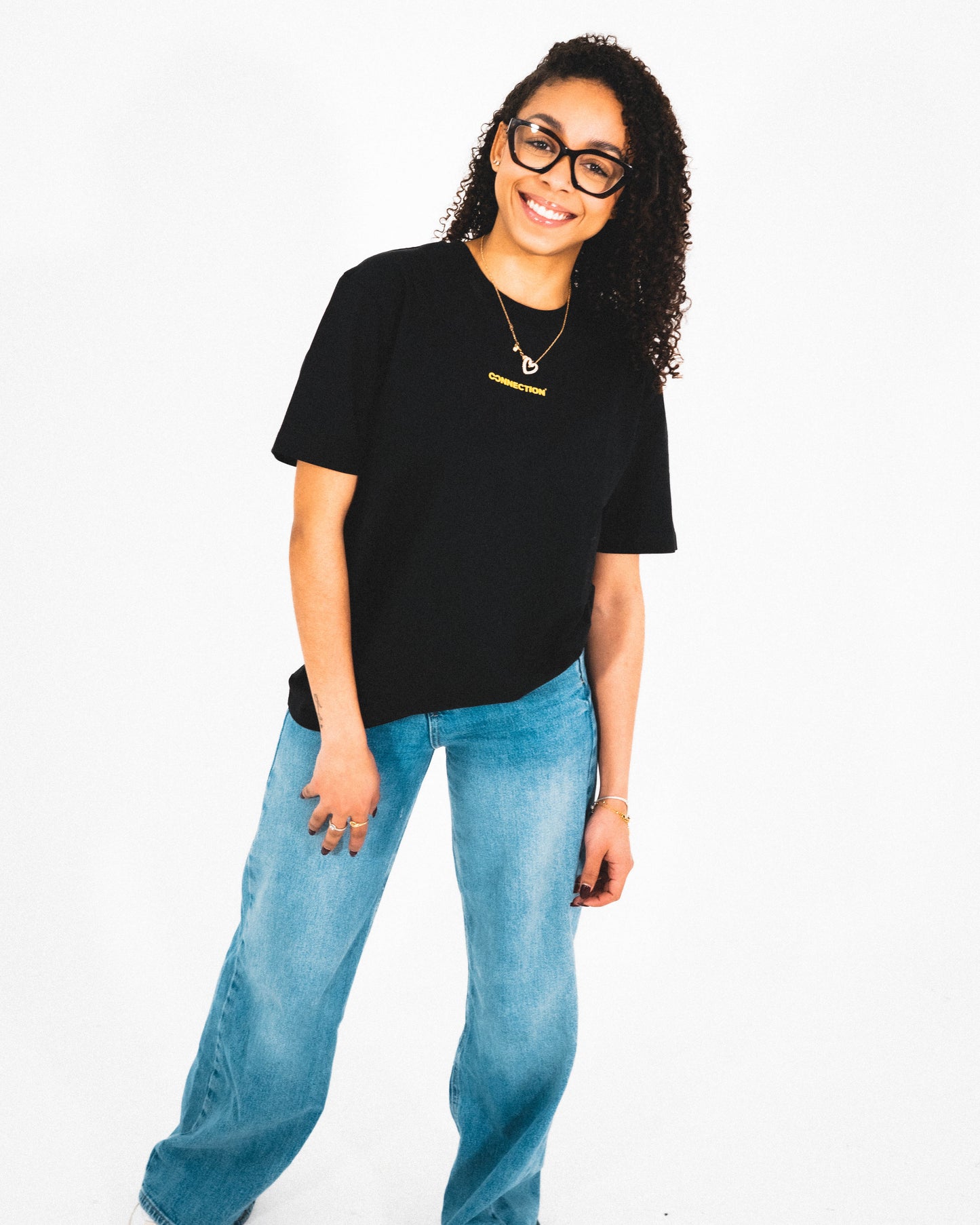 T-shirt noir avec logo jaune